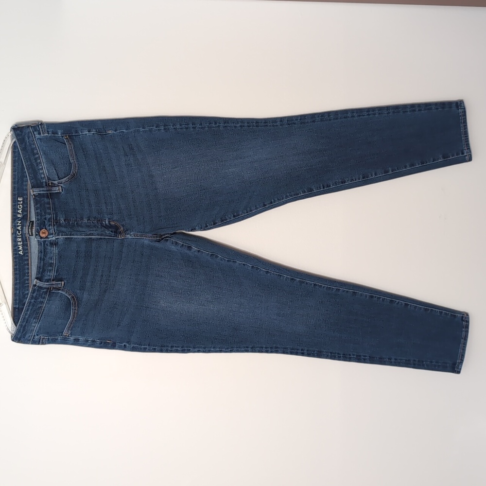 American Eagle Sz.14 Womens 35"x27" Dream Stretch Pre-Washed Denim Jegging Jeans